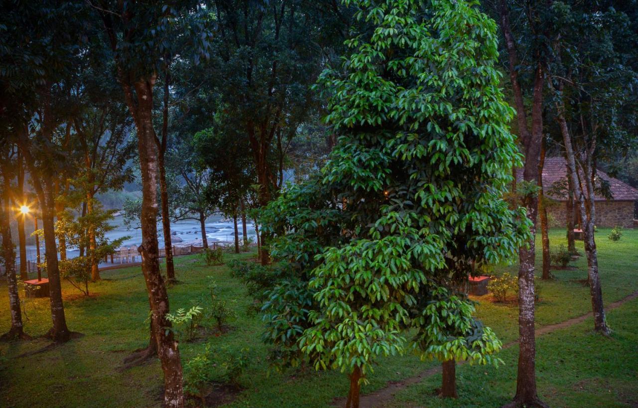 Quiet By The River- Cgh Earth Thodakayam Экстерьер фото